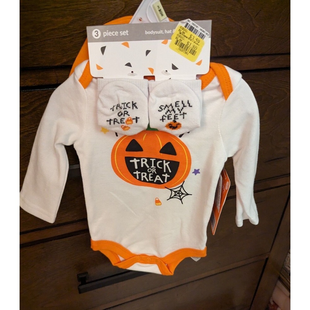 Baby Starters Trick or Treat 3 Piece Set, 3 Month, Beanie, Bodysuit, Socks